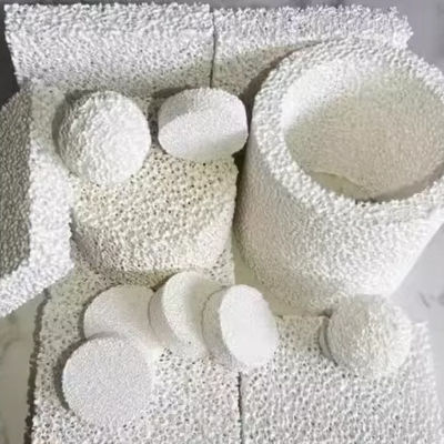 ISO9001-gecertificeerde aangepaste ontwerpen keramisch schuimfilter voor gieten brandwerend filter